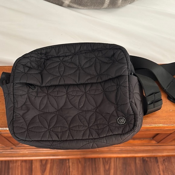 Black Quilted Crossbody Belt Bag - Picture 1 of 5